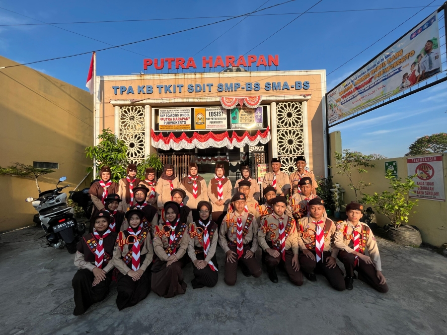 SMP Boarding School Putra Harapan Purwokerto Ikuti Jambore Cabang Kwarcab Banyumas 2025