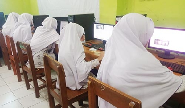 SMP Boarding School Putra Harapan SIAP ikuti ANBK