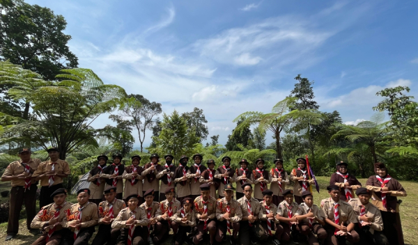 PENGUKUHAN DEWAN PENGGALANG SMP BOARDING SCHOOL PUTRA HARAPAN